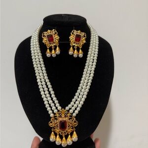 Elegant Gold plated and Pearl Necklace Set with Red Accents